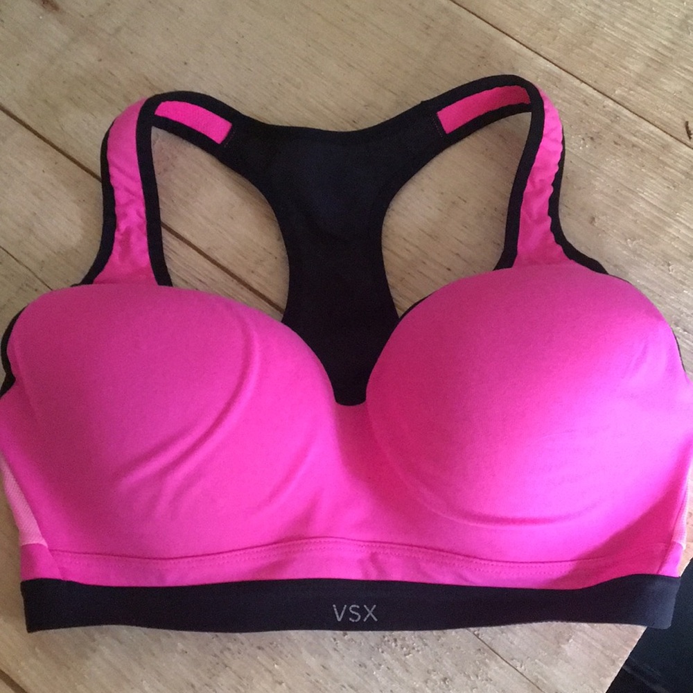 Victoria’s Secret Sports Bra 💕